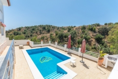 Villa Carretera de Mijas € 995.000,-