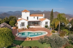 Villa Marbella East € 1.950.000,-
