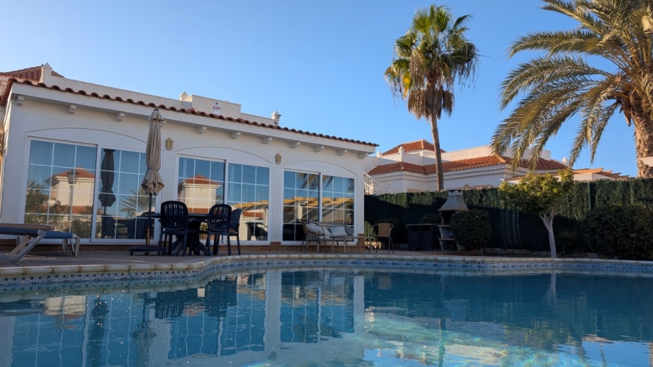 Te koop Villa Costa Antigua € 520.000,-