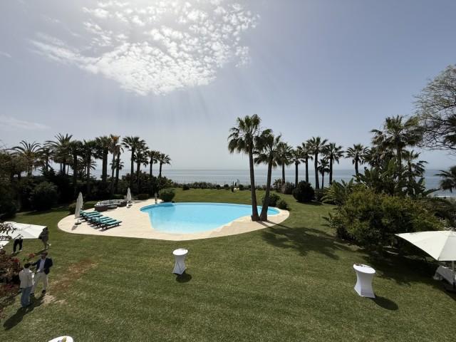 Te koop Villa Costa Del Sol Estepona € 11.900.000,-