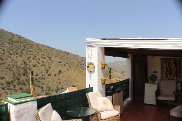 Te koop Dorp / stad House Costa Del Sol Rubite € 95.000,-