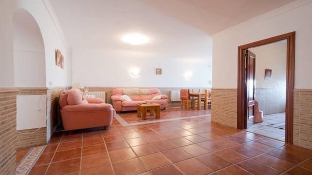 Te koop Herenhuis Costa Del Sol Játar € 270.000,-