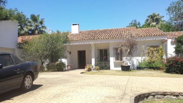 Te koop Bungalow Costa Del Sol Sotogrande € 1.800.000,-