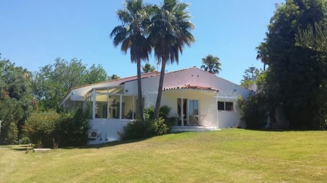 Te koop Bungalow Costa Del Sol Sotogrande € 1.800.000,-