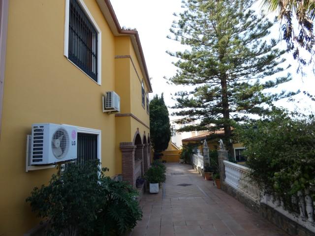 Te koop Villa Costa Del Sol Alhaurín De La Torre € 850.000,-