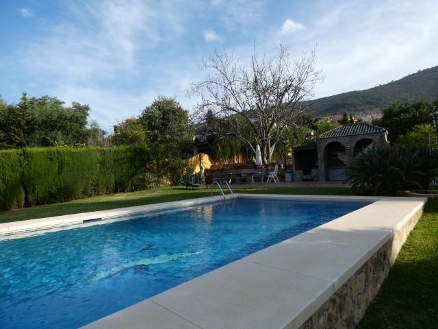Te koop Villa Costa Del Sol Alhaurín De La Torre € 850.000,-