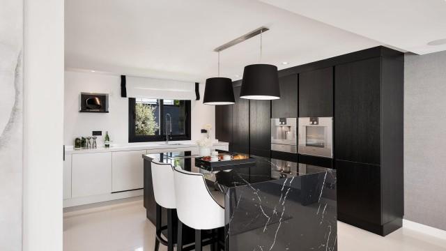 Te koop Vrijstaande Villa Costa Del Sol Nueva Andalucía € 5.995.000,-