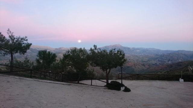 Te koop Cortijo Costa Del Sol Colmenar € 450.000,-