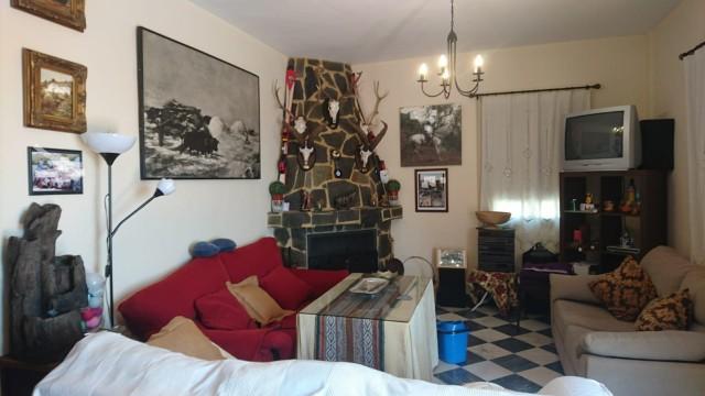 Te koop Cortijo Costa Del Sol Colmenar € 450.000,-