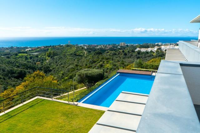 Te koop Villa Costa Del Sol Los Monteros Alto € 3.500.000,-