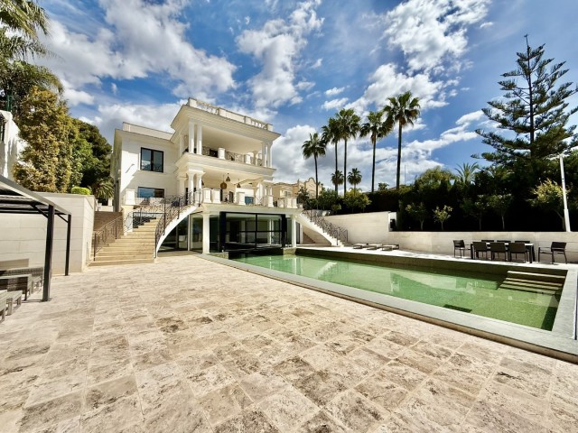 Te koop Herenhuis Costa Del Sol Golden Mile € 11.950.000,-