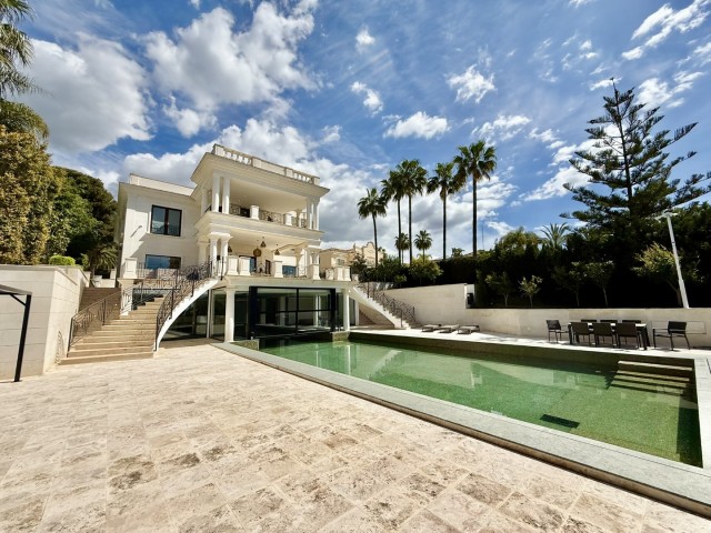 Te koop Herenhuis Costa Del Sol Golden Mile € 11.950.000,-