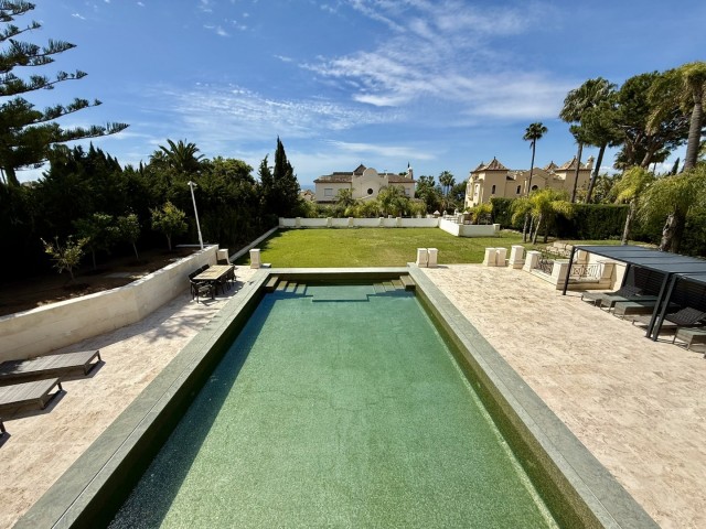 Te koop Herenhuis Costa Del Sol Golden Mile € 11.950.000,-