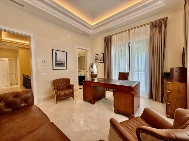 Te koop Herenhuis Costa Del Sol Golden Mile € 11.950.000,-