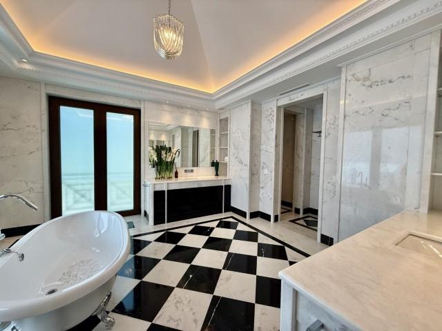 Te koop Herenhuis Costa Del Sol Golden Mile € 11.950.000,-