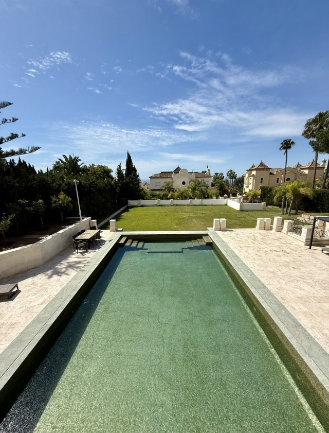 Te koop Herenhuis Costa Del Sol Golden Mile € 11.950.000,-
