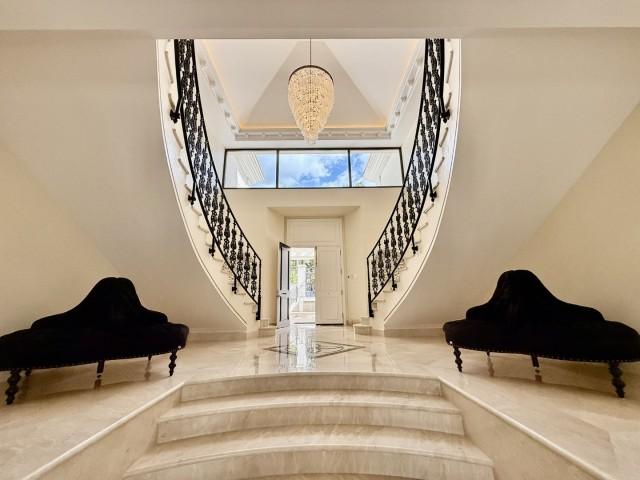 Te koop Herenhuis Costa Del Sol Golden Mile € 11.950.000,-