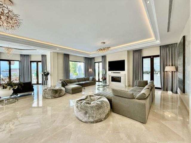 Te koop Herenhuis Costa Del Sol Golden Mile € 11.950.000,-