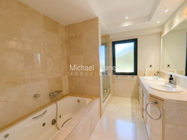 Te koop Bovenverdieping - Penthouse Costa Del Sol San Roque Golf Club € 625.000,-