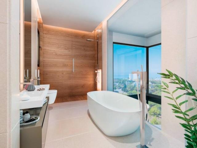 Te koop Halfvrijstaand Costa Del Sol Marbella € 1.675.000,-