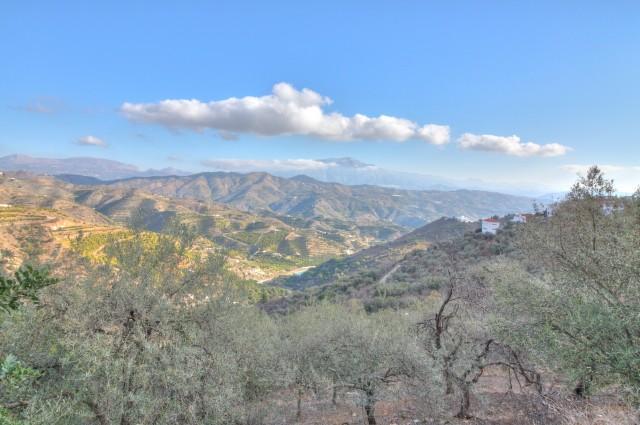 Te koop Country Home Costa Del Sol Cútar € 103.000,-