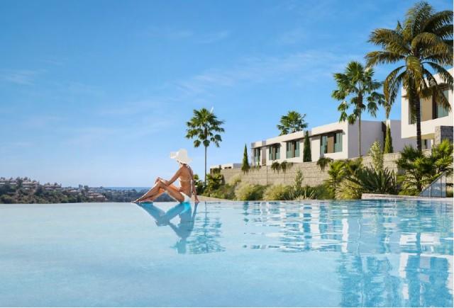 Te koop Halfvrijstaand Costa Del Sol Marbella € 2.135.000,-