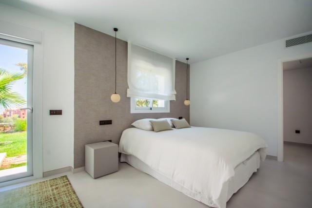 Te koop Vrijstaande Villa Costa Del Sol Marbella East € 2.195.000,-