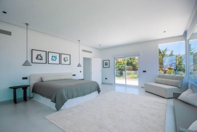 Te koop Vrijstaande Villa Costa Del Sol Marbella East € 2.195.000,-