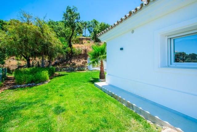 Te koop Vrijstaande Villa Costa Del Sol Marbella East € 2.195.000,-