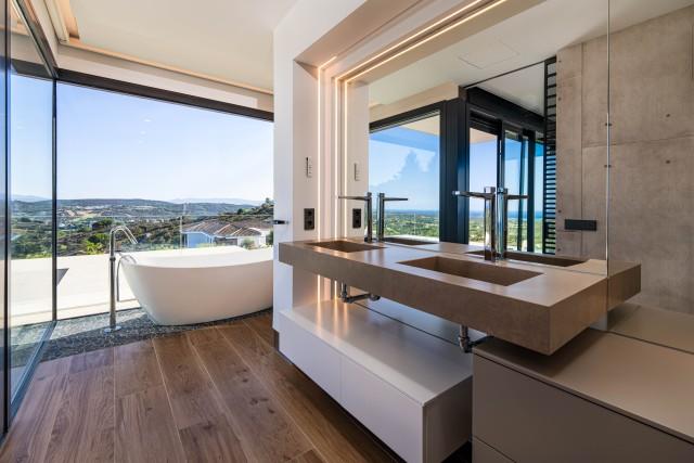 Te koop Vrijstaande Villa Costa Del Sol La Reserva € 4.750.000,-