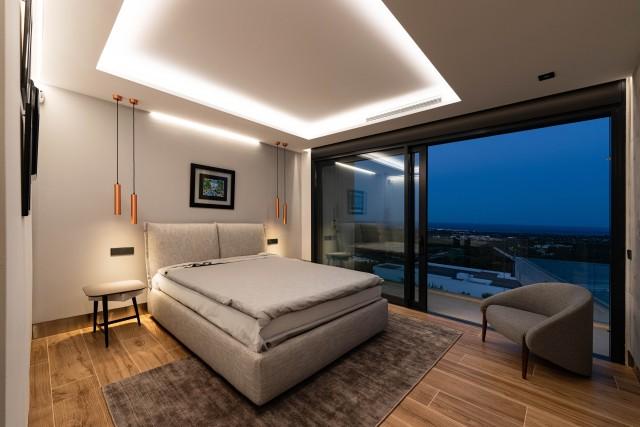 Te koop Vrijstaande Villa Costa Del Sol La Reserva € 4.750.000,-