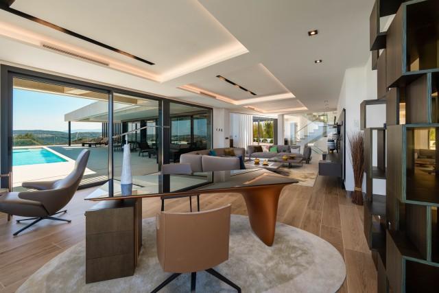 Te koop Vrijstaande Villa Costa Del Sol La Reserva € 4.750.000,-