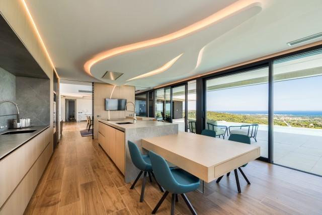 Te koop Vrijstaande Villa Costa Del Sol La Reserva € 4.750.000,-