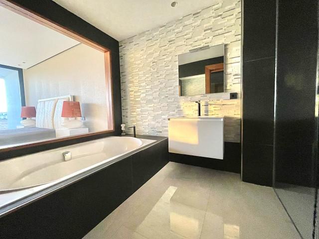 Te koop Villa Costa Del Sol San Roque Golf Club € 4.500.000,-