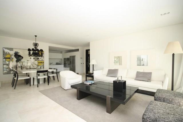 Te koop Duplex penthouse Costa Del Sol La Hacienda Valderrama € 750.000,-