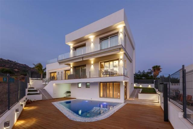 Te koop Villa Costa Del Sol San Diego € 750.000,-