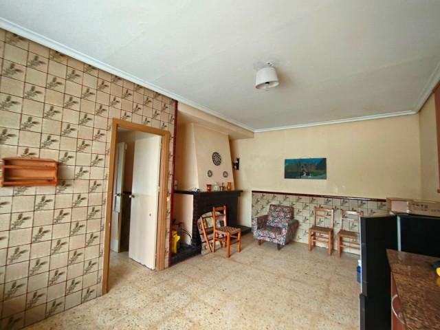 Te koop Halfvrijstaand Costa Del Sol Castellar De La Frontera € 255.000,-