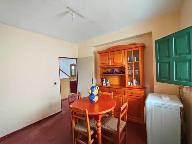 Te koop Halfvrijstaand Costa Del Sol Castellar De La Frontera € 255.000,-