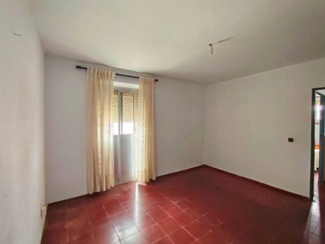 Te koop Halfvrijstaand Costa Del Sol Castellar De La Frontera € 255.000,-