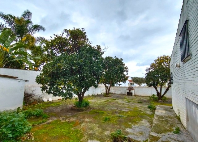Te koop Halfvrijstaand Costa Del Sol Castellar De La Frontera € 255.000,-