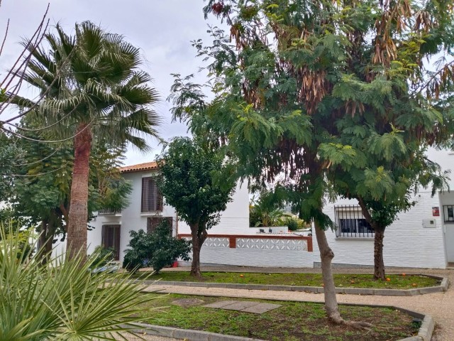 Te koop Halfvrijstaand Costa Del Sol Castellar De La Frontera € 255.000,-