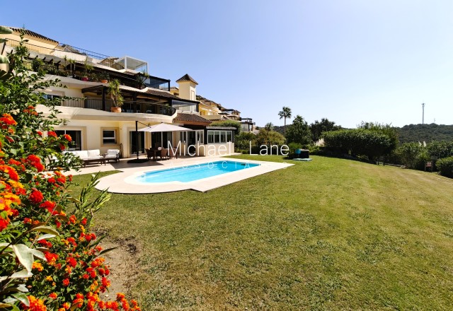 Te koop Garden Apartment Costa Del Sol San Roque Golf Club € 620.000,-