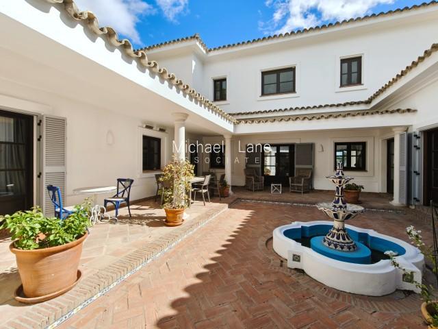 Te koop Vrijstaande Villa Costa Del Sol San Roque Golf Club € 1.795.000,-