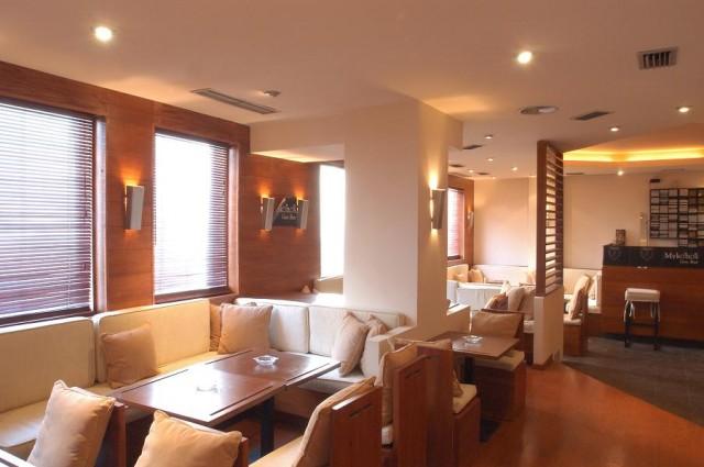 Te koop Bar Costa Del Sol Puerto Banús € 895.000,-