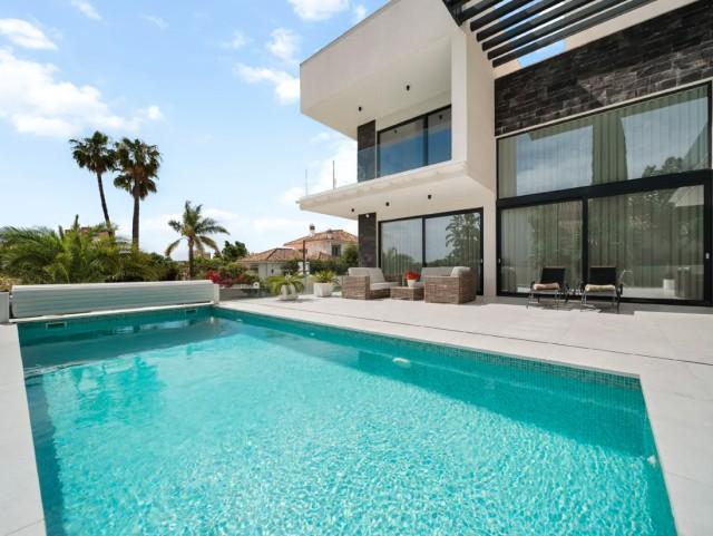Te koop Villa Costa Del Sol Marbesa € 3.695.000,-