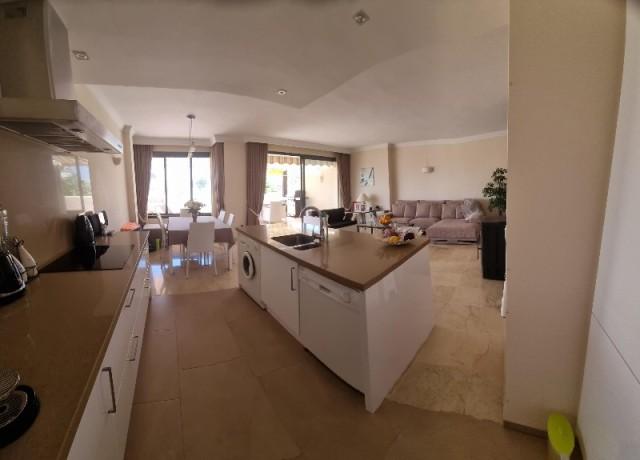 Te koop Appartement Costa Del Sol Elviria € 385.000,-