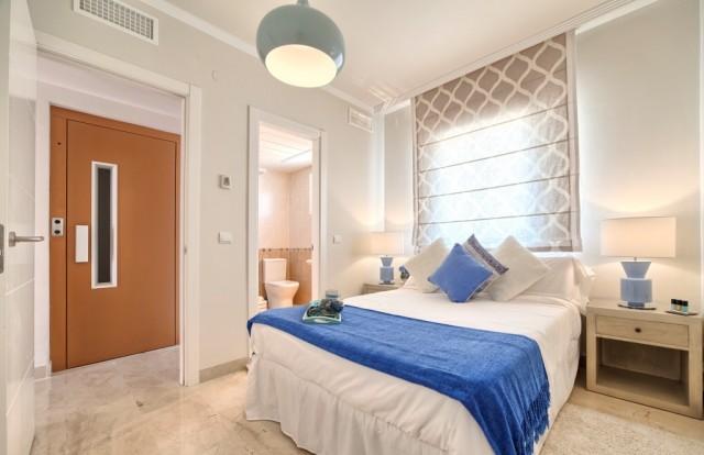 Te koop Herenhuis Costa Del Sol Estepona € 250.000,-
