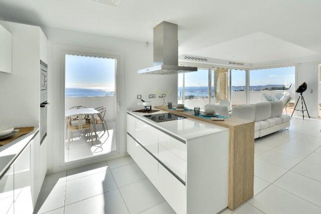 Te koop Villa Costa Del Sol Benalmádena Costa € 705.000,-
