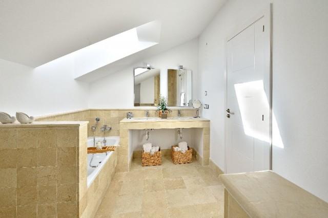 Te koop Villa Costa Del Sol Benalmádena Costa € 705.000,-