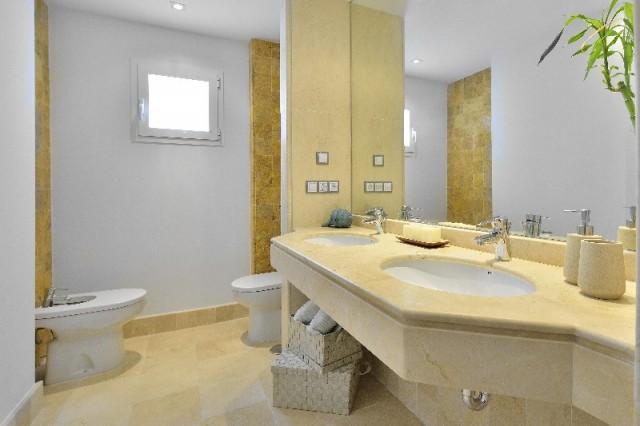 Te koop Villa Costa Del Sol Benalmádena Costa € 705.000,-